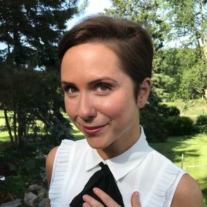 Meet your Posher, Amy